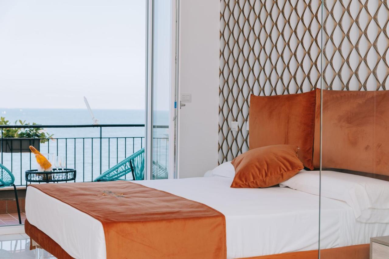 Frontemare Suite Castellammare di Stabia Exterior foto